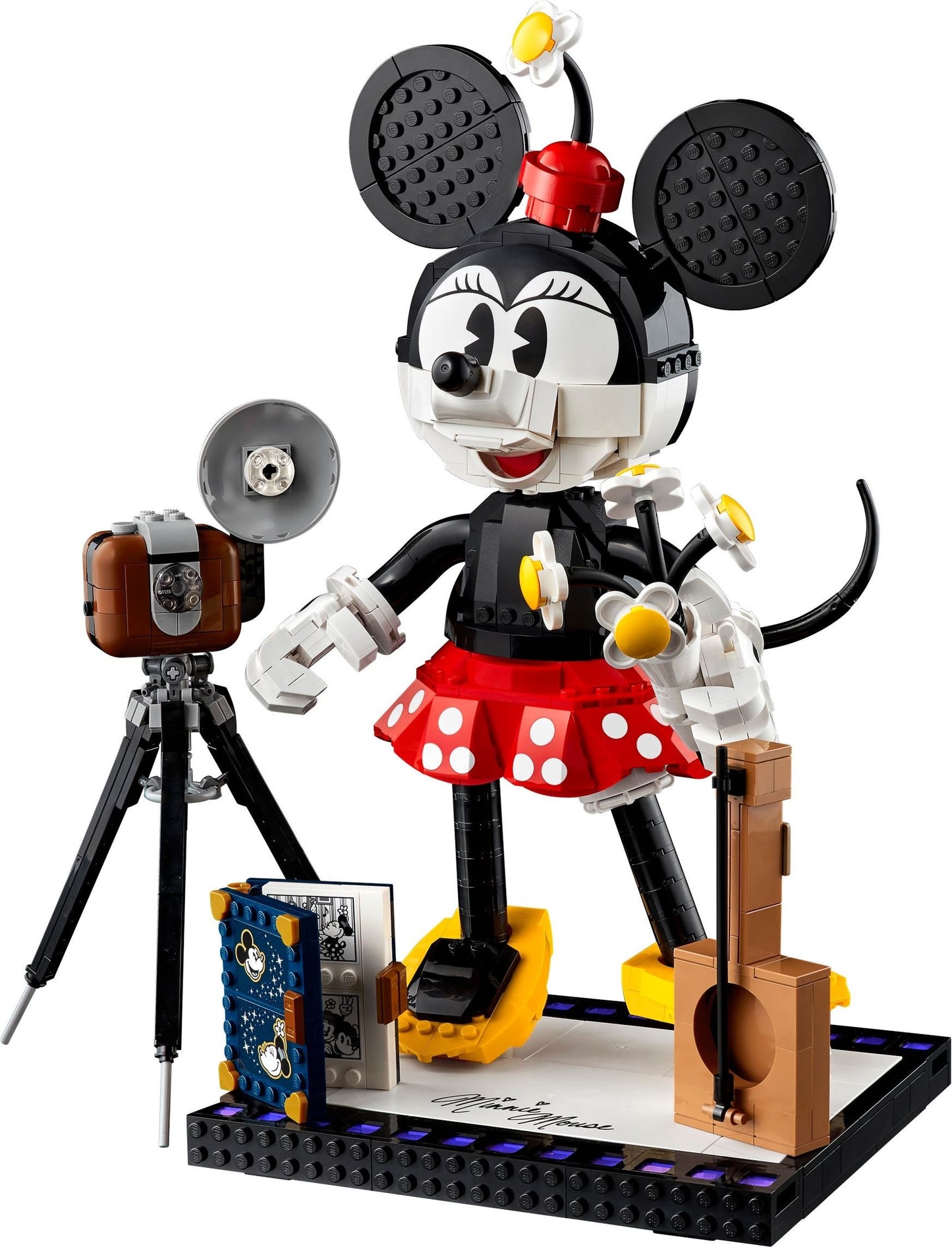 Mickey Mouse & Minnie Mouse personages