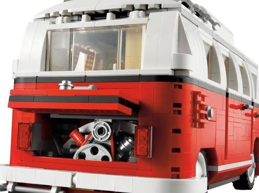 LEGO set 10220 – Volkswagen T1 Kampeerbus uit de Lego Creator Expert collectie, te huur in West- en Oost-Vlaanderen bij Brickset for You