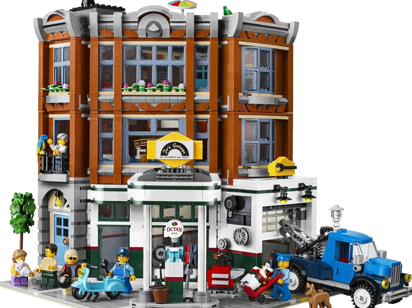 LEGO set 10264 – Garage op de hoek uit de Lego Creator Expert collectie, te huur in West- en Oost-Vlaanderen bij Brickset for You