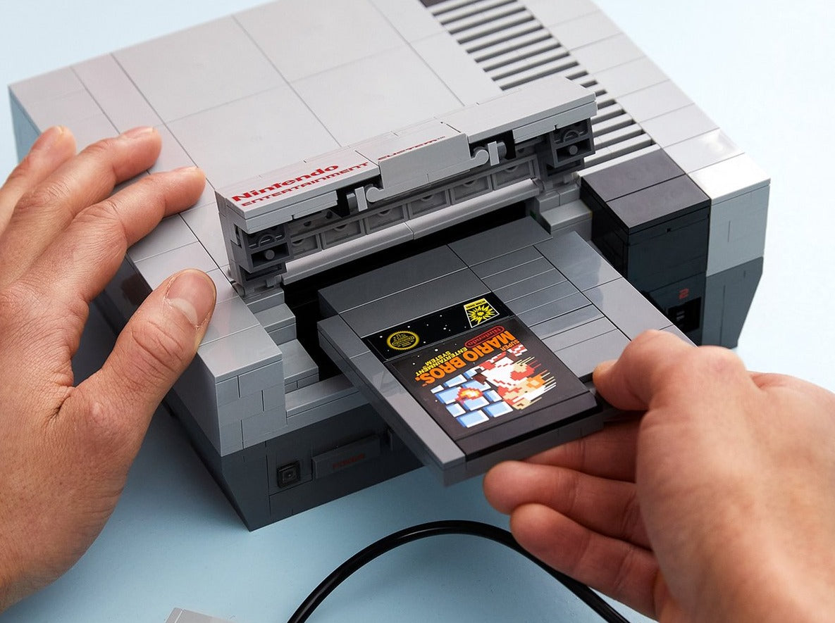 LEGO set 71374 – Nintendo Entertainment System uit de Lego Super Mario collectie, te huur in West- en Oost-Vlaanderen bij Brickset for You