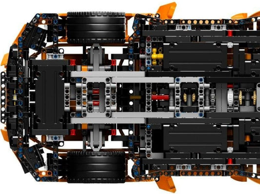 LEGO set 42056 – Porsche 911 GT3 RS uit de Lego Technic collectie, te huur in West- en Oost-Vlaanderen bij Brickset for You