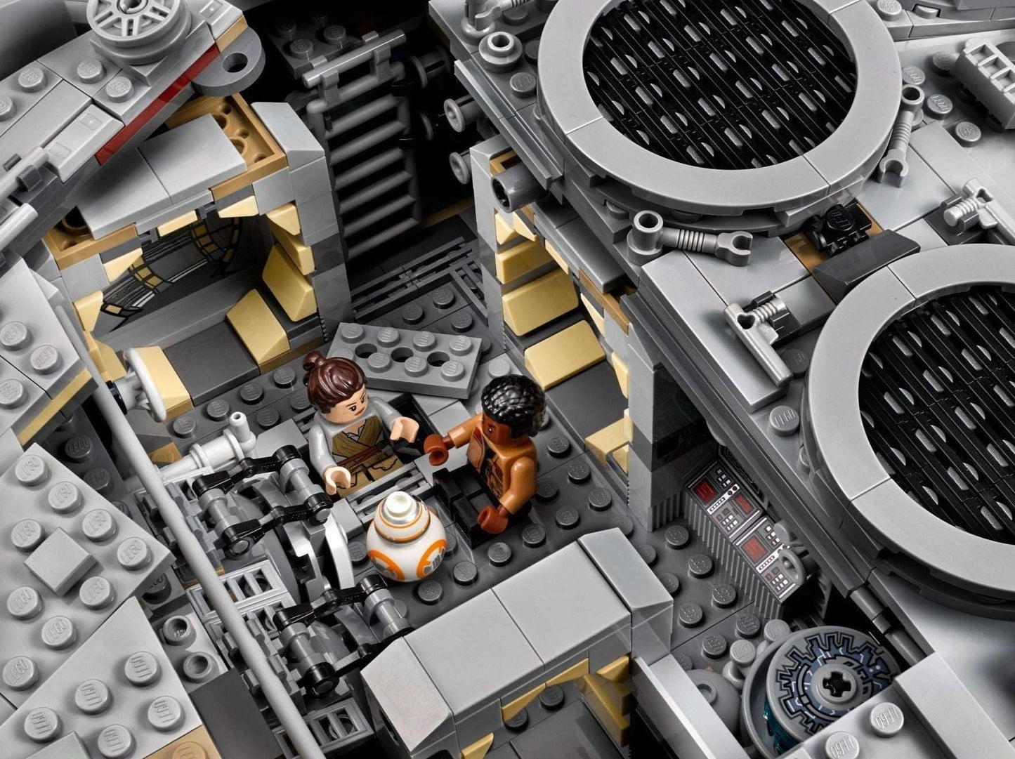 75192 : Millennium Falcon™ - Brickset for You. Huur Lego In Kortrijk (West-Vlaanderen)