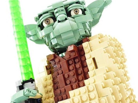 LEGO set 75255 – Yoda De volwassene uit de Lego Star wars collectie, te huur in West- en Oost-Vlaanderen bij Brickset for You