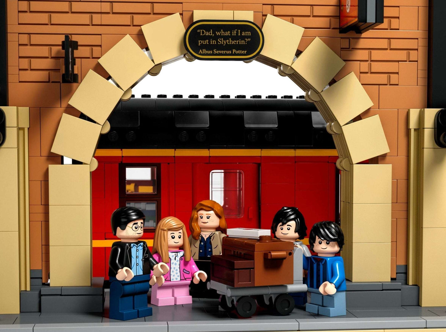 LEGO set 76405 – Zweinstein Express™ - Verzameleditie uit de Lego Harry Potter collectie, te huur in West- en Oost-Vlaanderen bij Brickset for You