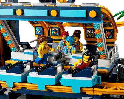 LEGO set 10303 – Lusachtbaan uit de Lego Icons, te huur in West- en Oost-Vlaanderen bij Brickset for You