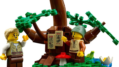 LEGO set 10332 – Middeleeuws stadsplein uit de Lego Icons collectie, te huur in West- en Oost-Vlaanderen bij Brickset for You