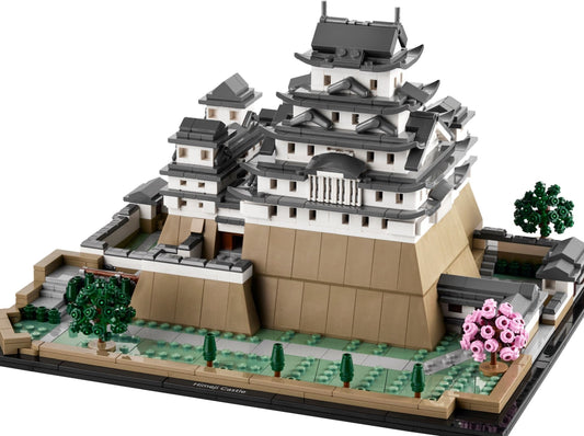 LEGO set 21060 – Kasteel Himeji uit de Lego Architecture collectie, te huur in West- en Oost-Vlaanderen bij Brickset for You