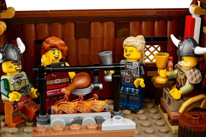 LEGO set 21343 – Vikingdorp uit de Lego Ideas collectie, te huur in West- en Oost-Vlaanderen bij Brickset for You