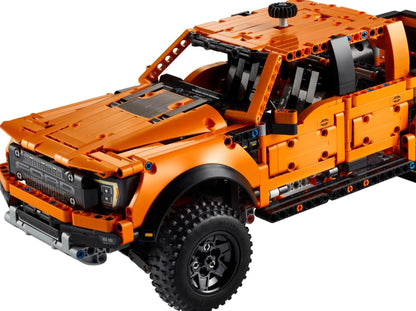 LEGO set 42126 – Ford® F-150 Raptor uit de Lego Technic collectie, te huur in West- en Oost-Vlaanderen bij Brickset for You