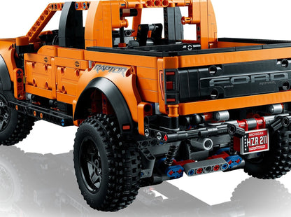 LEGO set 42126 – Ford® F-150 Raptor uit de Lego Technic collectie, te huur in West- en Oost-Vlaanderen bij Brickset for You