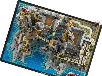 LEGO set 76419 – Kasteel Zweinstein™ en terrein uit de Lego Harry Potter collectie, te huur in West- en Oost-Vlaanderen bij Brickset for You