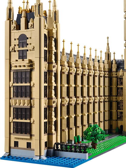 LEGO set 10253 – Big Ben uit de Lego Creator Expert collectie, te huur in West- en Oost-Vlaanderen bij Brickset for You