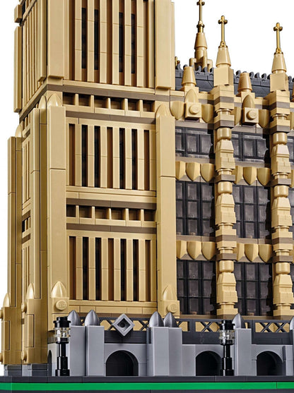 LEGO set 10253 – Big Ben uit de Lego Creator Expert collectie, te huur in West- en Oost-Vlaanderen bij Brickset for You