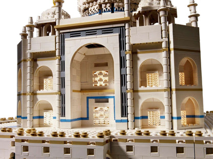 LEGO set 10256 – Taj Mahal uit de Lego Creator Expert collectie, te huur in West- en Oost-Vlaanderen bij Brickset for You