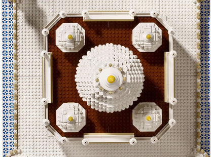 LEGO set 10256 – Taj Mahal uit de Lego Creator Expert collectie, te huur in West- en Oost-Vlaanderen bij Brickset for You