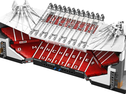 LEGO set 10272 – Old Trafford - Manchester United uit de Lego Creator Expert collectie, te huur in West- en Oost-Vlaanderen bij Brickset for You