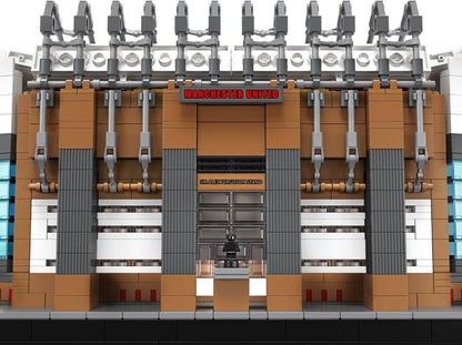 LEGO set 10272 – Old Trafford - Manchester United uit de Lego Creator Expert collectie, te huur in West- en Oost-Vlaanderen bij Brickset for You