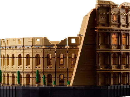 LEGO set 10276 – Colosseum uit de Lego Creator Expert collectie, te huur in West- en Oost-Vlaanderen bij Brickset for You