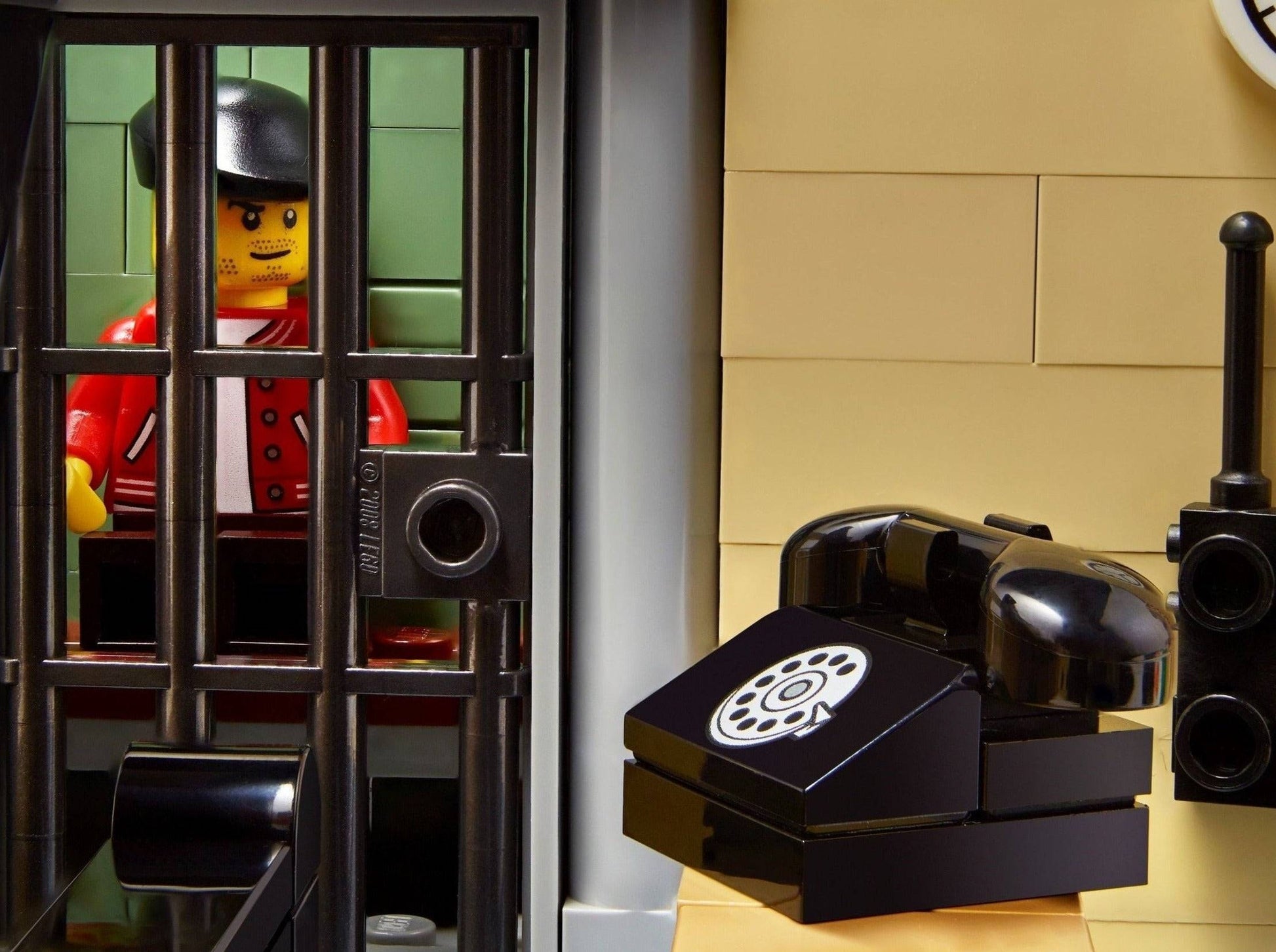 10278 : Politiebureau - Brickset for You. Huur Lego In Kortrijk (West-Vlaanderen)
