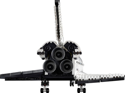 LEGO set 10283 – NASA Space Shuttle Discovery uit de Lego Creator Expert collectie, te huur in West- en Oost-Vlaanderen bij Brickset for You