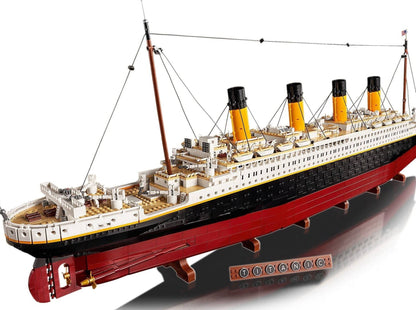 LEGO set 10294 – Titanic (set 2) uit de Lego Creator Expert collectie, te huur in West- en Oost-Vlaanderen bij Brickset for You