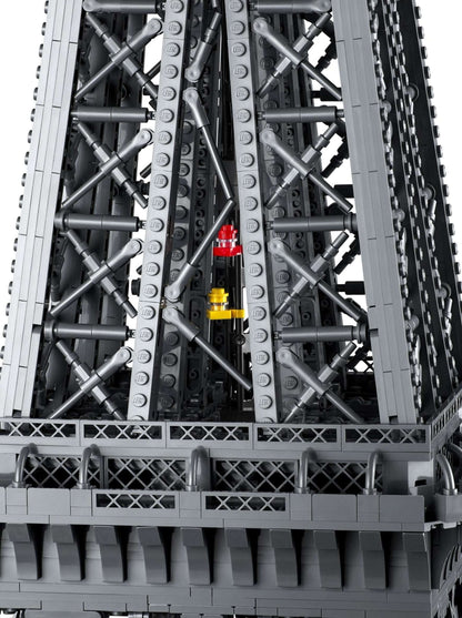LEGO set 10307 – Eiffeltoren (Set 1) uit de Lego Creator Expert collectie, te huur in West- en Oost-Vlaanderen bij Brickset for You