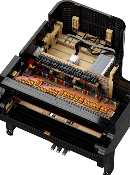 LEGO set 21323 – Vleugelpiano uit de Lego Ideas collectie, te huur in West- en Oost-Vlaanderen bij Brickset for You