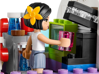 Lego Set 41109 Heartlake Vliegveld te huur bij Brickset for You in kortrijk, West-Vlaanderen