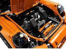LEGO set 42056 – Porsche 911 GT3 RS uit de Lego Technic collectie, te huur in West- en Oost-Vlaanderen bij Brickset for You