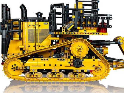 LEGO set 42131 – Cat® D11 Bulldozer met app-besturing uit de Lego Technic collectie, te huur in West- en Oost-Vlaanderen bij Brickset for You
