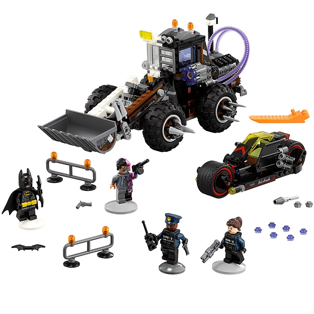 3 Lego Batman sets (70905 - 70908 - 70915)