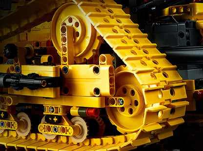LEGO set 42131 – Cat® D11 Bulldozer met app-besturing uit de Lego Technic collectie, te huur in West- en Oost-Vlaanderen bij Brickset for You